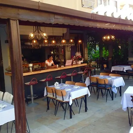 Hani Hotel 3*