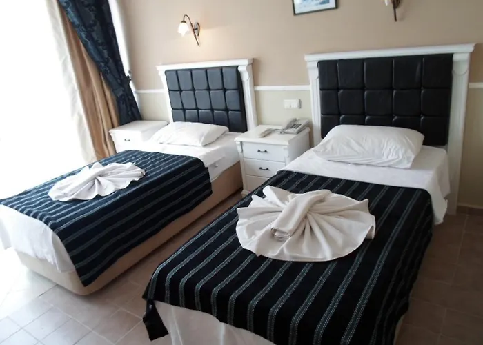 Hotell Hani 3*